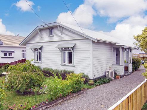 86 Villa Street, Masterton