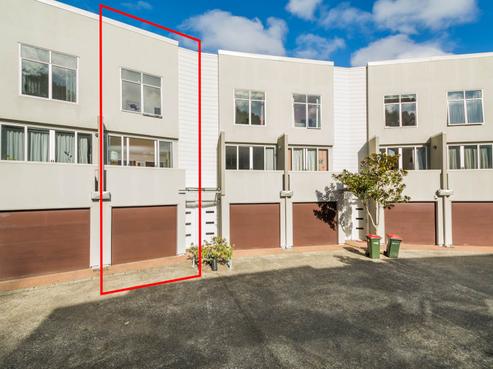 27/852 Mount Eden Road, Three Kings