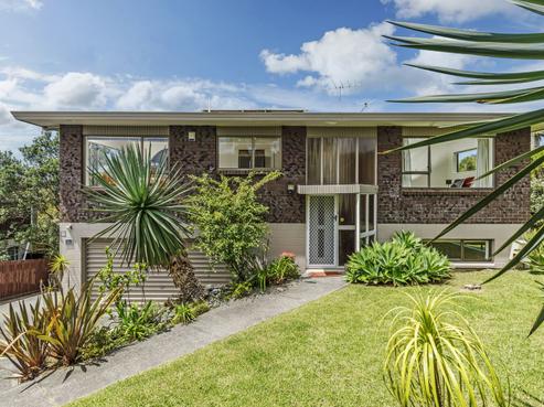 1/15 Deep Creek Road, Waiake