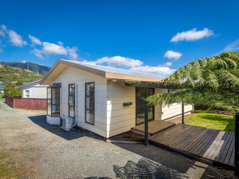 14A Palm Avenue, Stoke