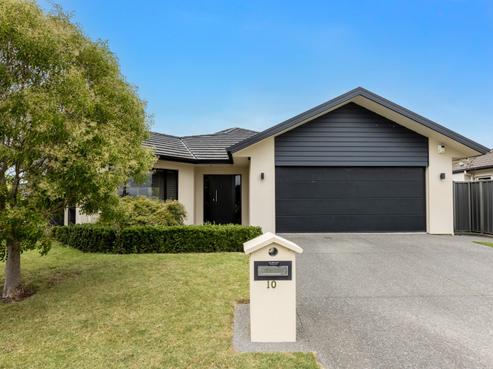 10 Orotu Drive, Poraiti