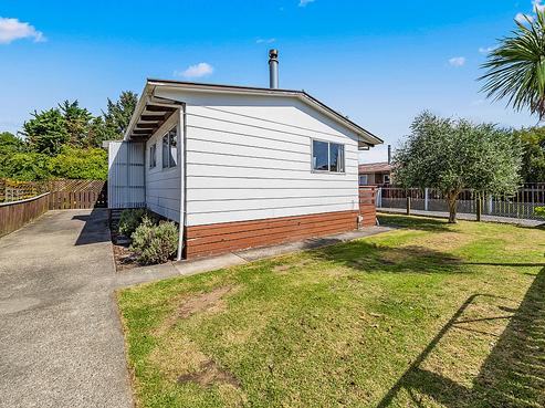 30 Makarini Street, Paraparaumu