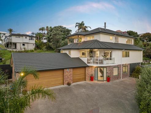 23 Esther Place, Red Beach