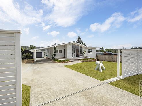 25 Maude Street, Riverhead