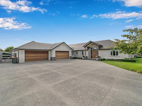 8 Rotherham Drive, West Melton