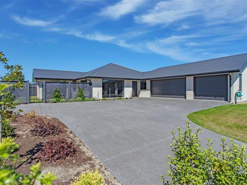 8 Rosewood Drive, Amberley
