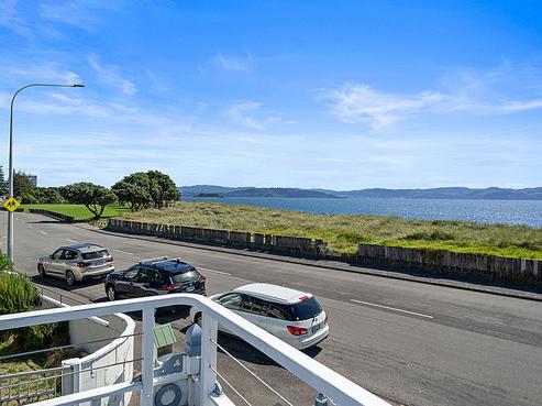 1/9 Marine Parade, Eastbourne