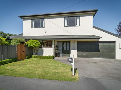 90 Cutts Road, Russley