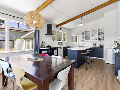 11 Augustus Street, Carterton