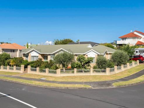 12 Hogarth Rise, West Harbour