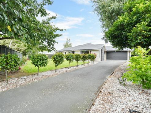 17 Stanton Place, Woodend