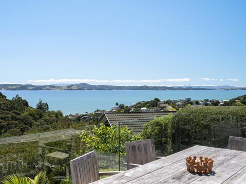 72 Rewa Road, Maraetai