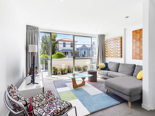 11/120 Rintoul Street, Newtown
