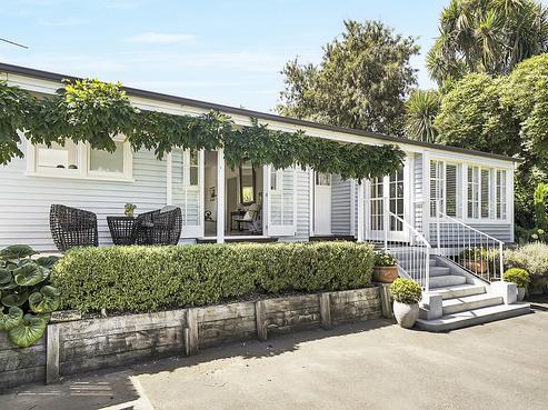 45 Waimea Terrace, Beckenham