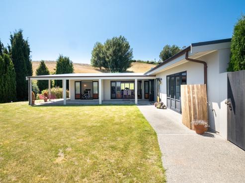 104 Black Barn Road, Havelock North
