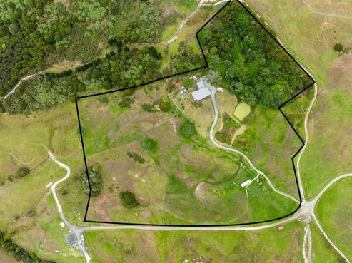 127D Oruawharo Road, Topuni