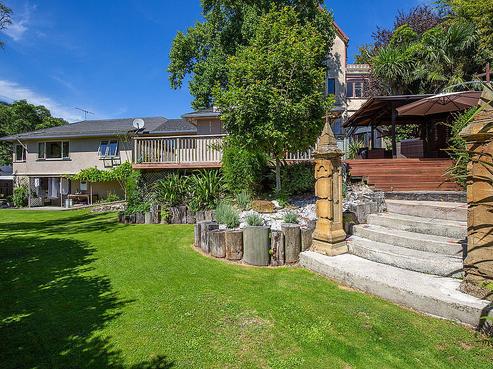 31 Seymour Avenue, The Brook
