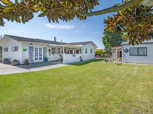 1010 Garry Street, Raureka