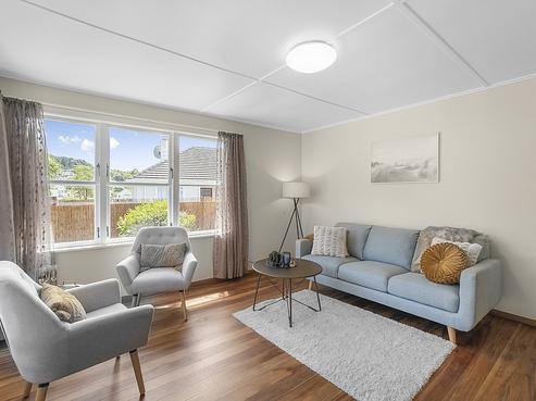 2 Rintoul Grove, Stokes Valley
