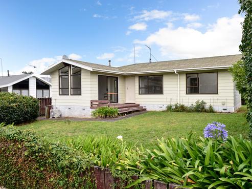 77 Fairview Street, Chartwell