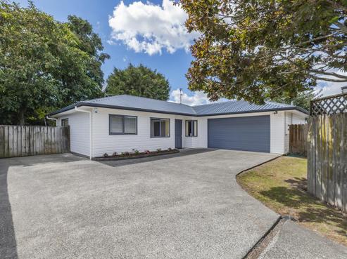 23A Grove Road, Papakura