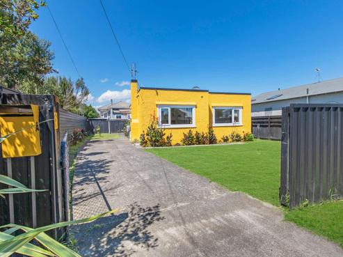 8A Pharazyn Street, Gonville