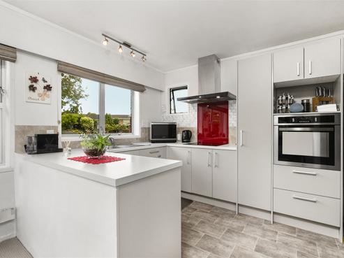 2/8 Ashdown Place, Pahurehure