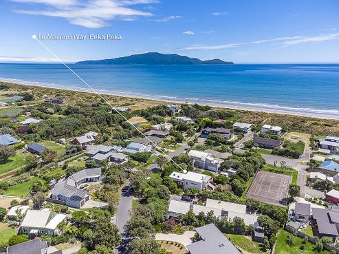 16 Marram Way, Peka Peka