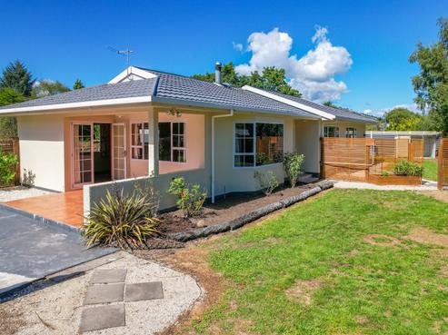 13 Totara Street, Tapawera