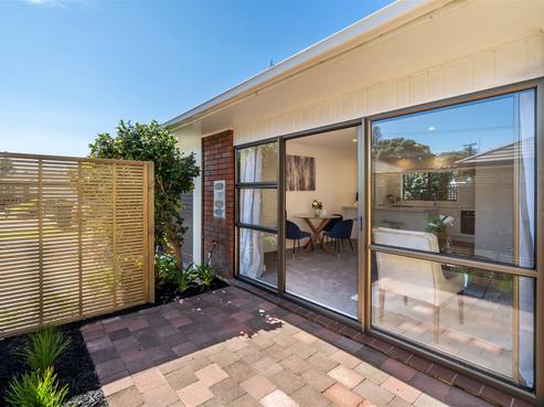 2/36 Elizabeth Street, Orewa