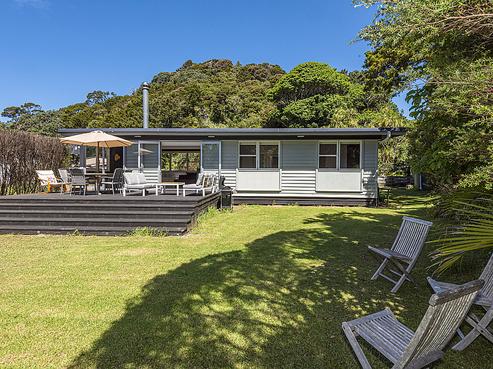 8 Kukupa Place, Matapouri