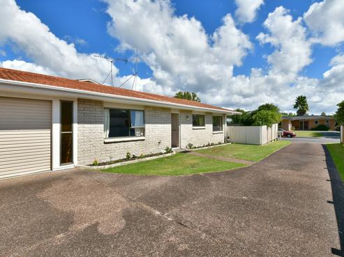 19 Lillian Place, Orewa