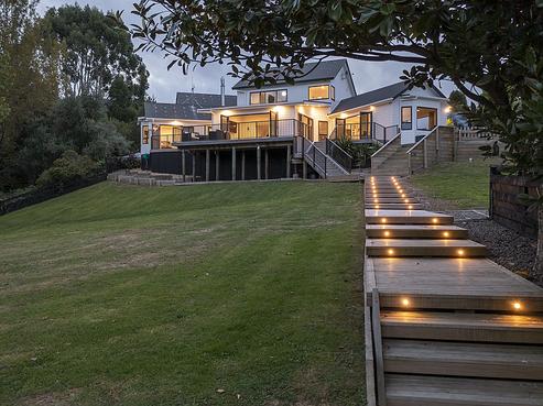 26 Maui Pomare Road, Paraparaumu