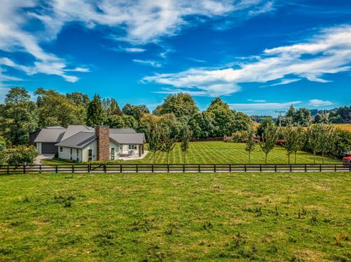 326 Karapiro Road, Karapiro