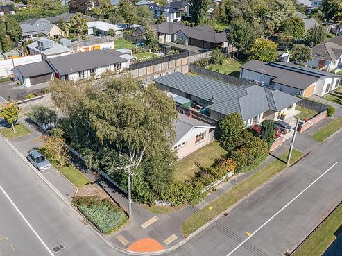 117 Mays Road, Saint Albans
