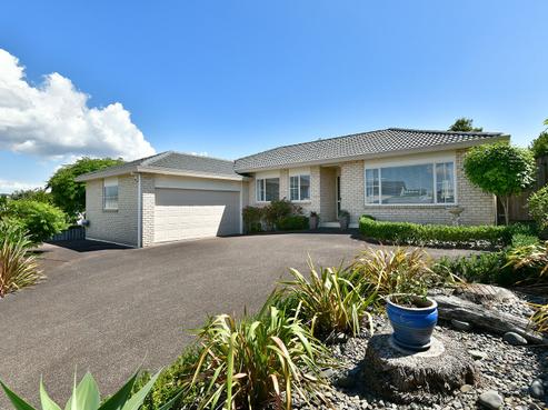 93 Tauranga Place, Orewa