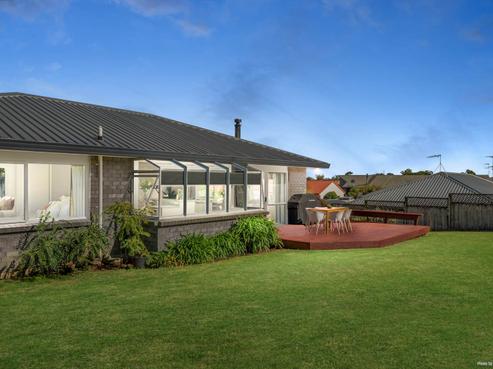 4 Jackson Place, Pukekohe