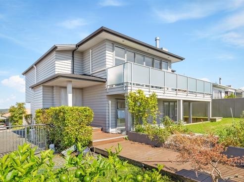 1/734 East Coast Road, Pinehill