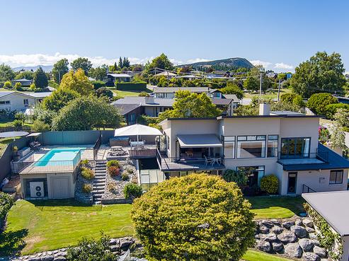 11 Winders Street, Wanaka