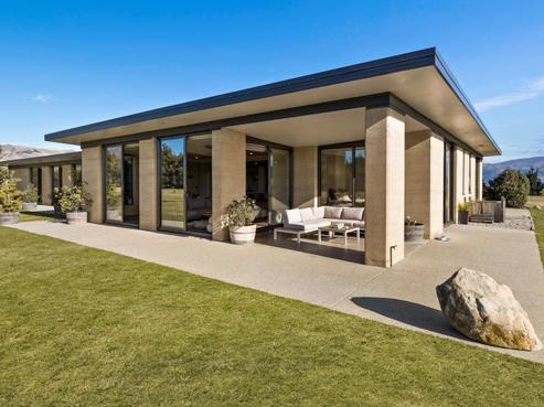 197 Loess Lane, Hawea Flat