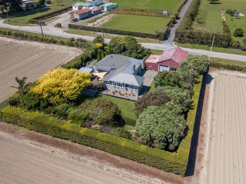 83 Hoggs Road, Manakau