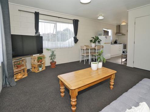 5/87 Clyde Street, Hamilton East