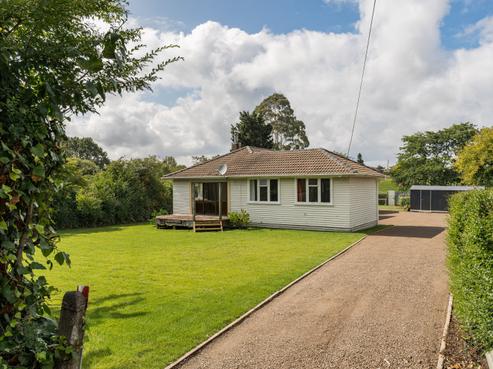 190 Sunset Road, Mangakakahi