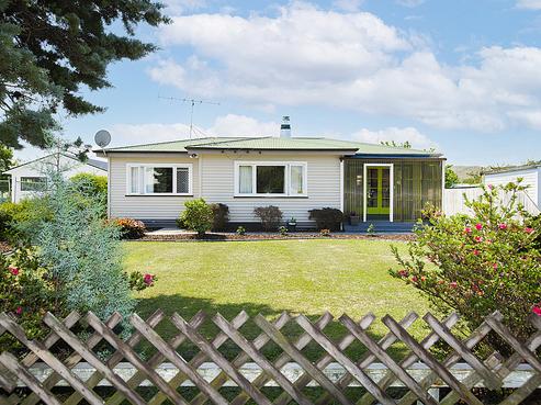4 Coldstream Road, Kaiti