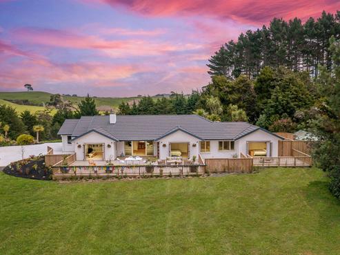 56 Joblin Road, Wainui