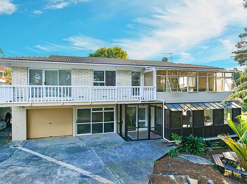 102 Lawrence Crescent, Hillpark
