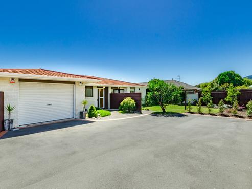 7B Awanui Drive, Waikanae