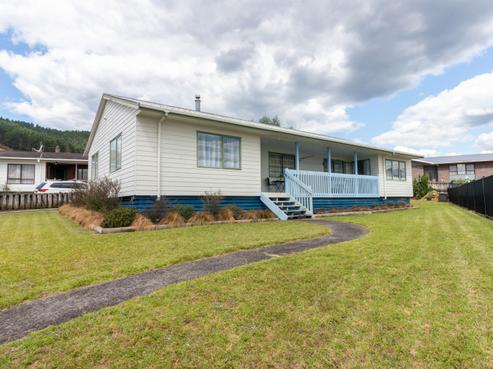 16 Keepa Avenue, Paeroa