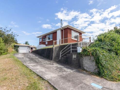 42 Thames Road, Paeroa