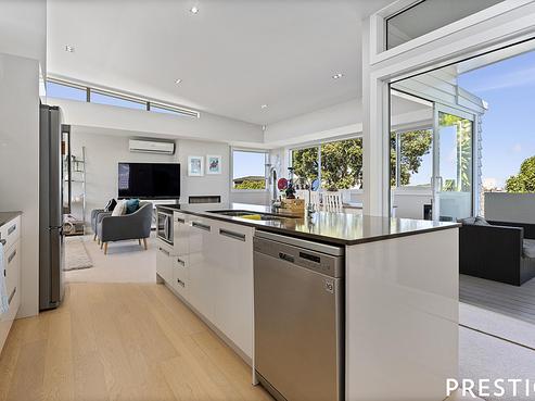 43B Seaview Road, Castor Bay